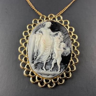 -100- CAMEO | Gold Tone & Black Necklace | Brooch