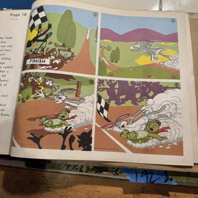 Vintage Vinyl Bugs Bunny, Rabbit Town #192