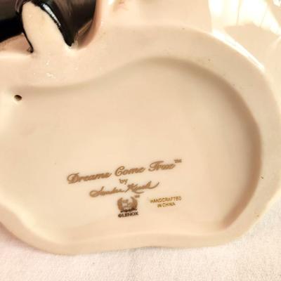 Lot #68 LENOX "Dreams Come True" Wedding Cake Topper