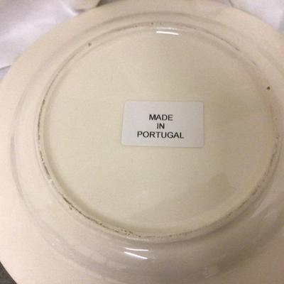 Decorative Collector Plates Lot