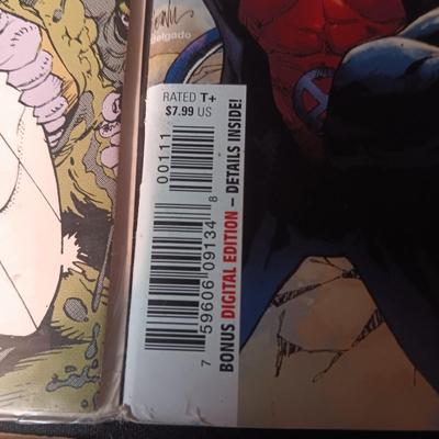 4 COMIC BOOKS (3)