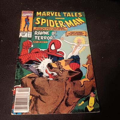 4 COMIC BOOKS (3)