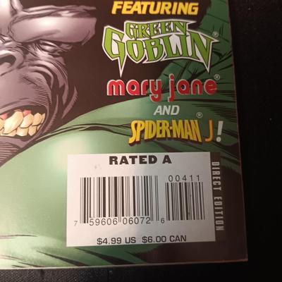 4 COMIC BOOKS (4)