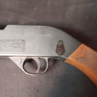 CROSMAN 760 PUMPMASTER .177 CALIBER PELLET/BB REPEATER