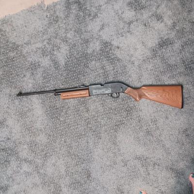 CROSMAN 760 PUMPMASTER .177 CALIBER PELLET/BB REPEATER