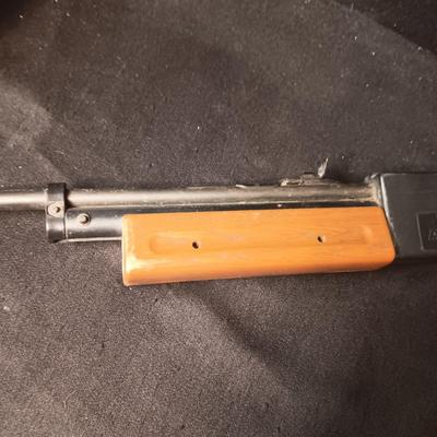 CROSMAN 760 PUMPMASTER .177 CALIBER PELLET/BB REPEATER
