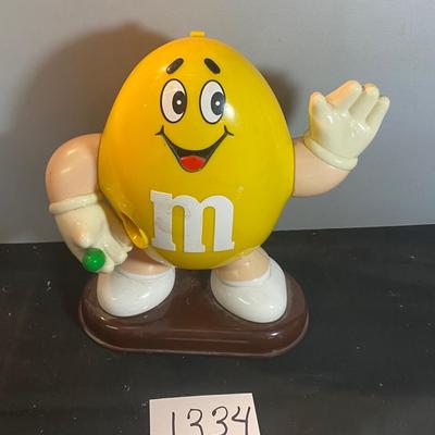 M&M Dispenser