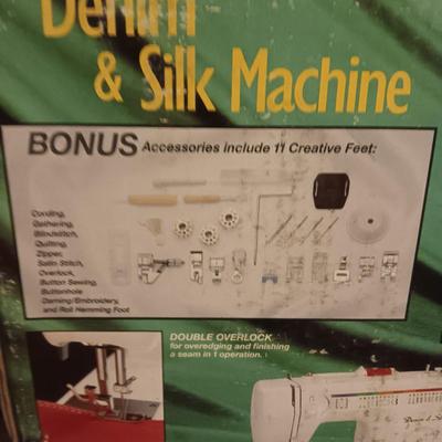 LIKE NEW EURO-PRO DENIM & SILK SEWING MACHINE