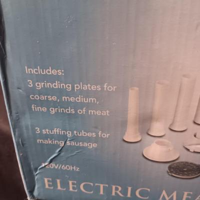 NEVER USED ELECTRIC MEAT/FOOD GRINDER