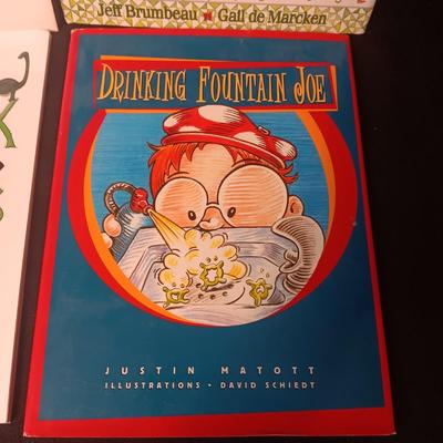 NICE HARDBACK CHILDREN'S BOOKS IN GREAT CONDITION