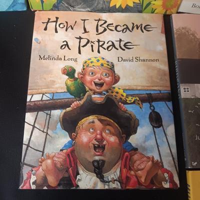 WONDERFUL CHILDREN'S BOOKS IN VERY GOOD CONDITION