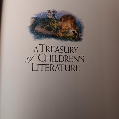 ANOTHER GROUP OF FANTASTIC CHILDREN'S BOOK IN GREAT SHAPE