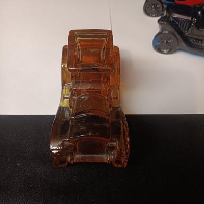 A COLLECTION OF VINTAGE AVON COLOGNE/AFTER SHAVE VEHICLES MOSTLY FULL