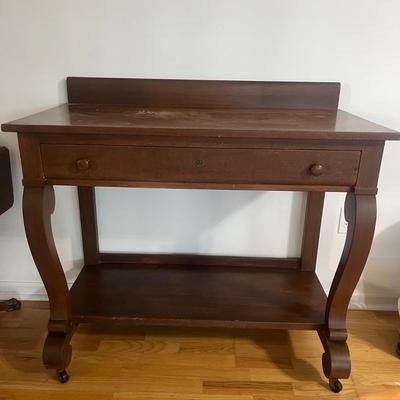 Console Table w/ Cabriole Legs (DR-MG)