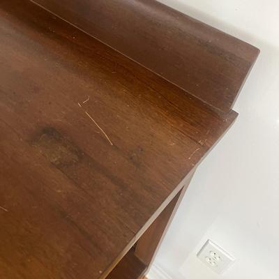Console Table w/ Cabriole Legs (DR-MG)