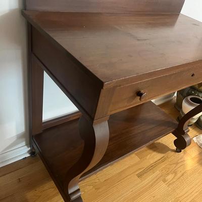 Console Table w/ Cabriole Legs (DR-MG)