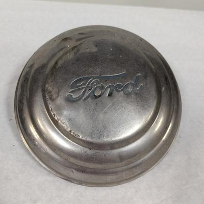 Ford Hub Cap