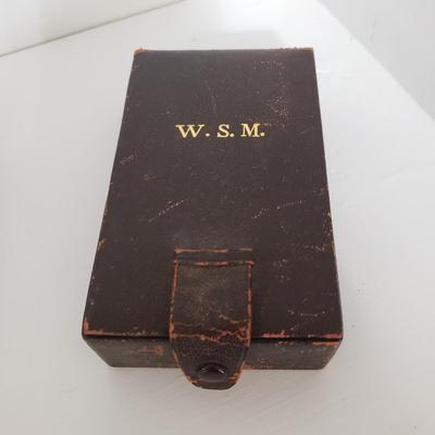Vintage Monogrammed Boxes (DR-KD)
