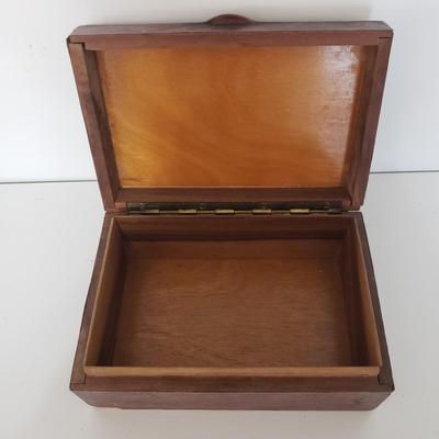 Vintage Monogrammed Boxes (DR-KD)