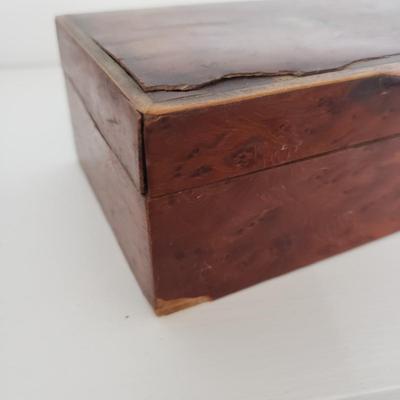 Vintage Monogrammed Boxes (DR-KD)