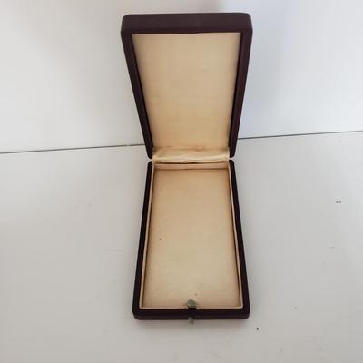 Vintage Monogrammed Boxes (DR-KD)