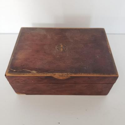 Vintage Monogrammed Boxes (DR-KD)