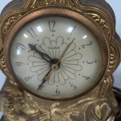 Vintage Metal Horse United Clock