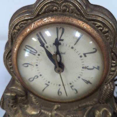Vintage Metal Horse United Clock