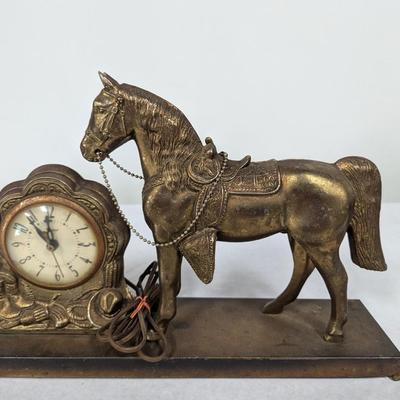 Vintage Metal Horse United Clock