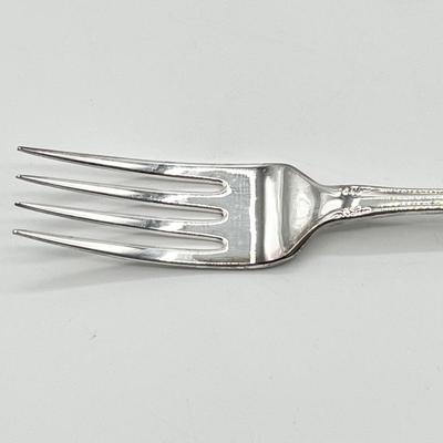 ONEIDA ~ Fredericksburg ~ 5 Piece Service For 8