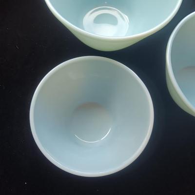 BABY BLUE FIRE KING NESTING BOWLS