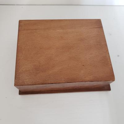 Unique Wooden Boxes (GBC-KD)