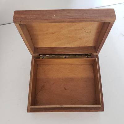 Unique Wooden Boxes (GBC-KD)