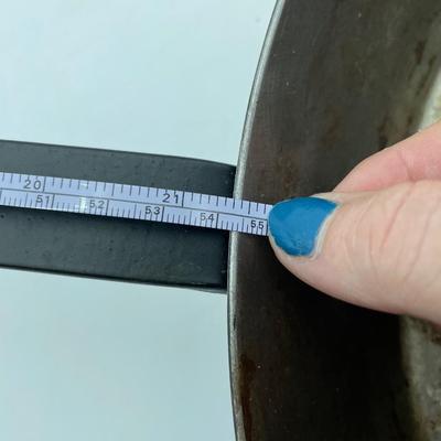 Long handled skillet