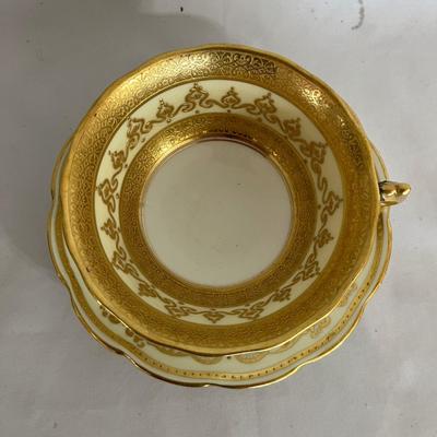 Three Tiffany & Company Tea Cups & Saucers (GB-MG)