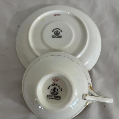 Three Tiffany & Company Tea Cups & Saucers (GB-MG)
