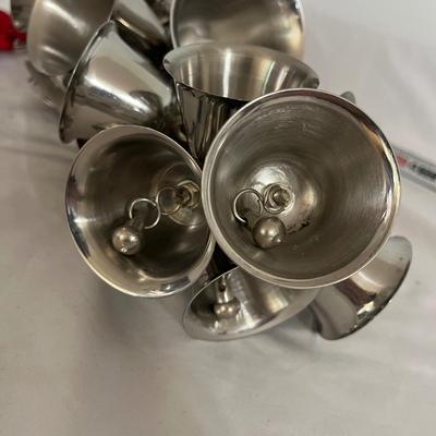 Cluster Of Bells (GB-MG)