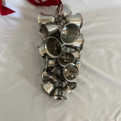 Cluster Of Bells (GB-MG)