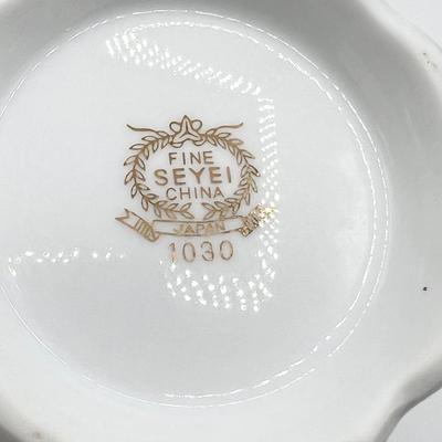 SEYEI ~ Fifteen (15) Piece Porcelain Tea Set