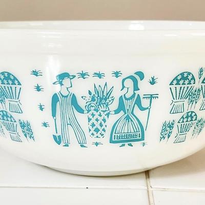 PYREX ~ Amish Butter Print ~ Vtg. 4Qt. Mixing Bowl