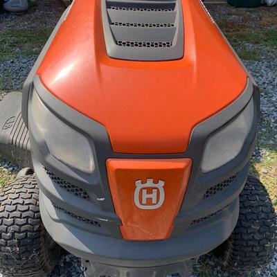 Husqvarna YTH 1846 Lawn Tractor & Dumping Utility Cart 18.5 HP 46" Deck Intek 540cc RUNS GREAT!