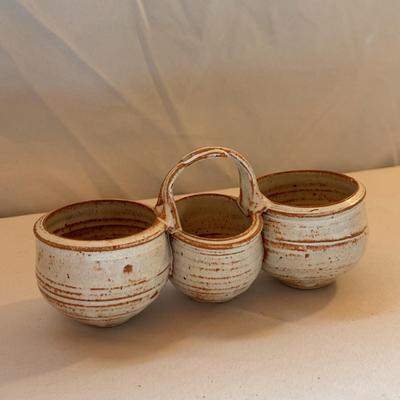 Ceramic Pitchers and More (K-DZ)