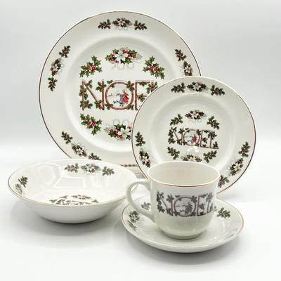 WOOD & SONS ~ Noel ~ 5 Piece Service For 12 ~ 60 Total Pieces