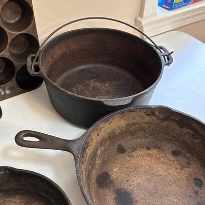 15 of Grandmas Assorted Cast Iron