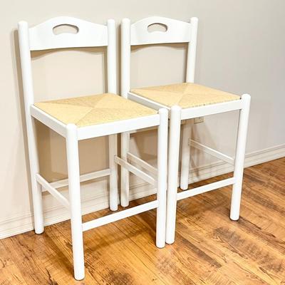 24” White Wood Barstools With Rush Seats