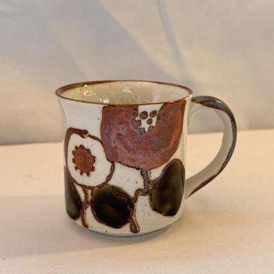 Assortment of Handmade Pottery (K-DZ)