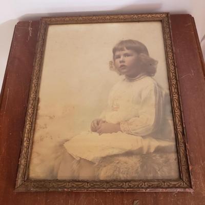 Two Vintage Children Portraits (GB-KD)