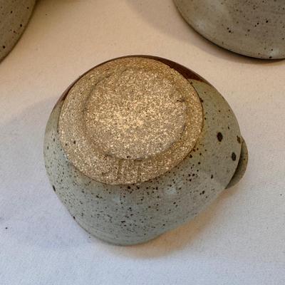 Three Nesting Ceramic Bowls (K-DZ)