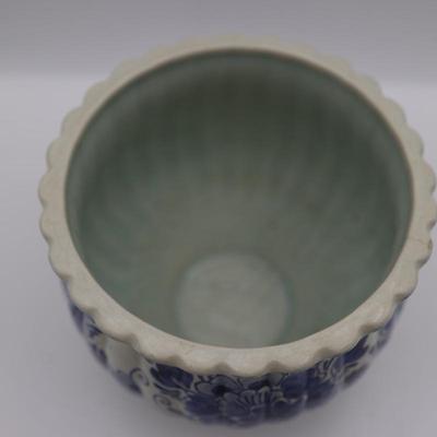 Delft Hand Painted Plant Pot, Holland