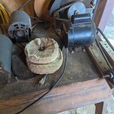 Rolling Woodworking Table